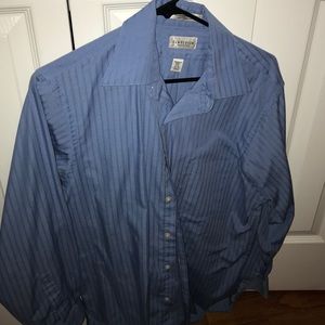 Men's van Heusen dress shirt wrinkle free medium
