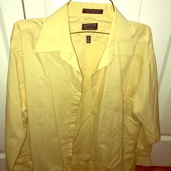 Men's arrow dress shirt medium yellow