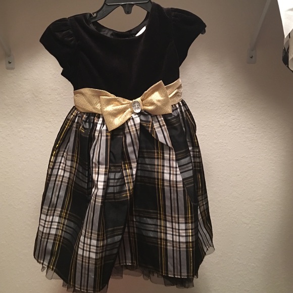 Black Dress with Gold Bow tie!