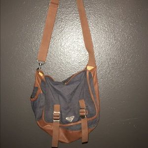 Roxy messenger bag