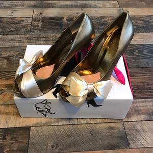 Paris Hilton Gold Bow Heels