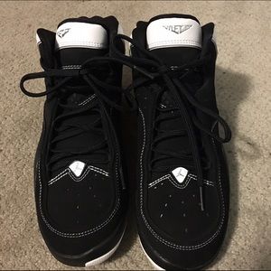 Jordan melo snaeakers