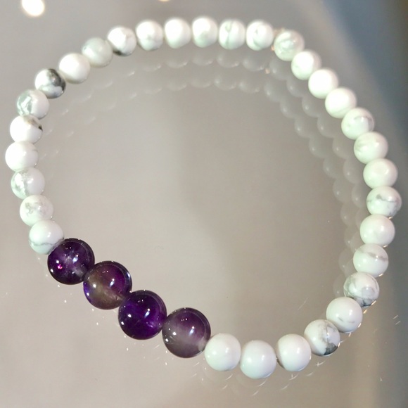 Jewelry - Authentic Amethyst & Howlite Bracelet!