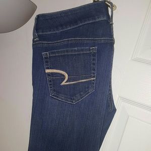 American Eagle womens jean size 6 Short