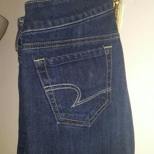 American Eagle womens jean size 6 Short