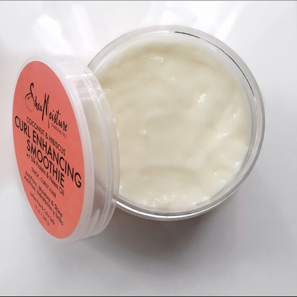 SheaMoisture Curl Enhancing Smoothie - Picture 2 of 3