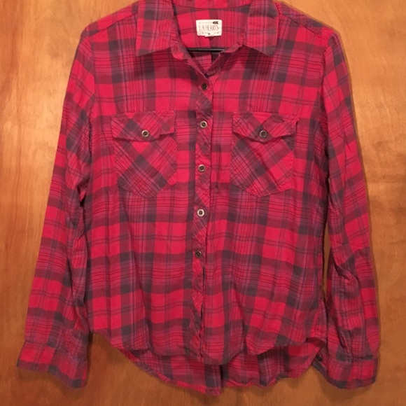 La Hearts plaid button down