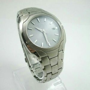 Like new- Men's Citizen Eco Drive watch