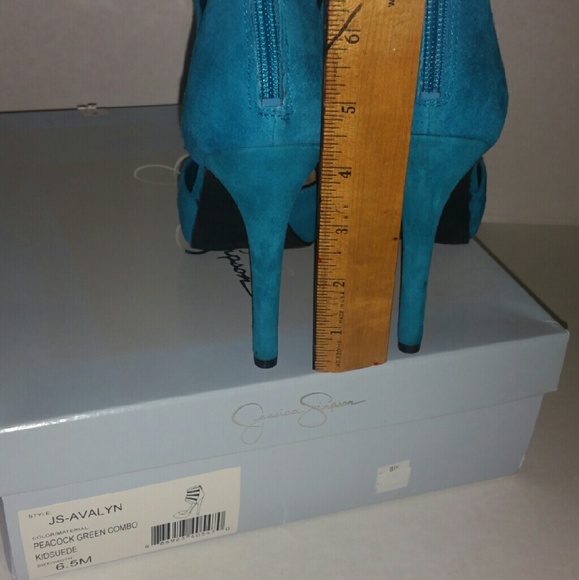 Jessica Simpson Teal Ankle Strap Heels - Picture 2 of 3