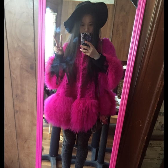 fur coat