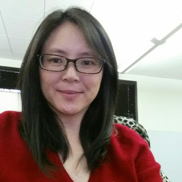 Meet your Posher, Melissa - Picture 1 of 1