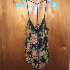 Zipper front sheer floral Y-back tank top