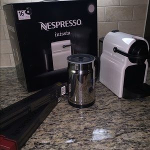 Inissia Nespresso Coffee Machine