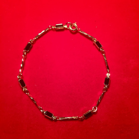 18 KT Gold Plated Fashion Bracelet