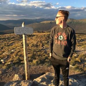 Meet your Posher, Stefan