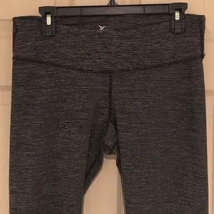 Old Navy stripped workout leggings.