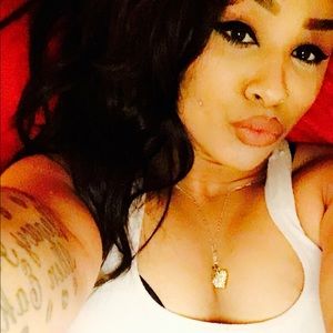 Meet your Posher, Tierra