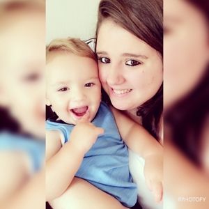 Meet your Posher, Crystal