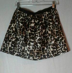 *CLEARANCE* Leopard print short skirt