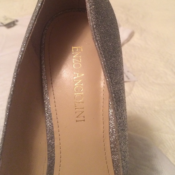 Enzo Angiolini silver sparkle platform heels 8.5 - Picture 2 of 4