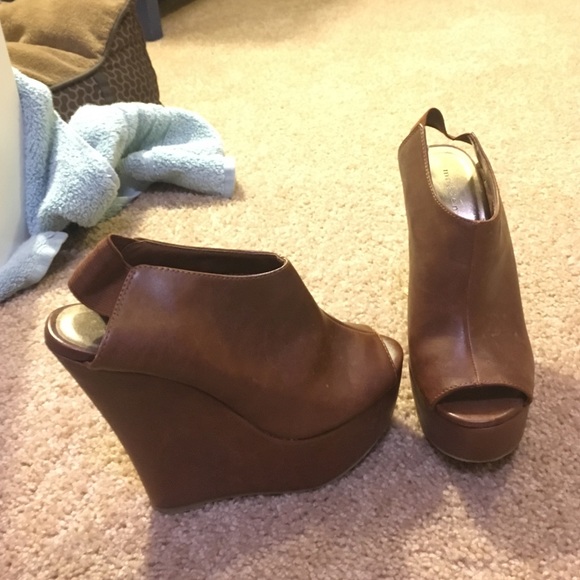 Platform heels