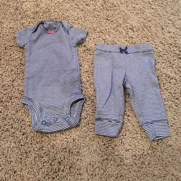 Newborn carters outfit - Picture 1 of 1
