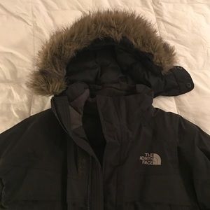 The North Face Boys Mcmurdo Down Parka Size S