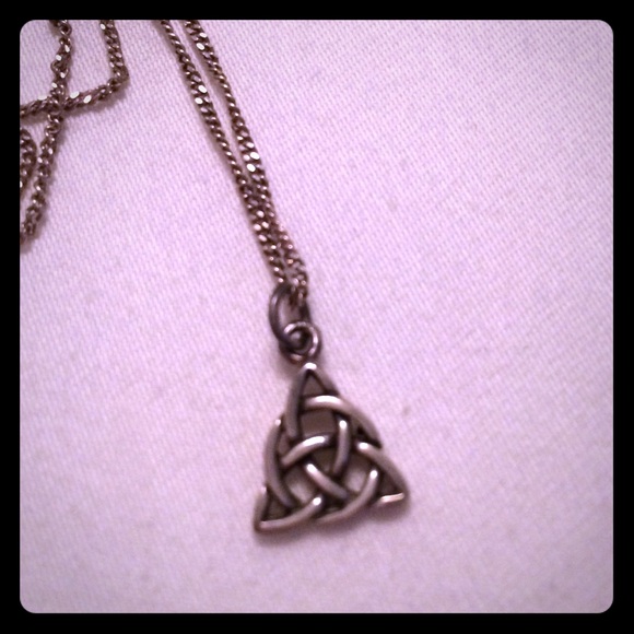 Trinity knot 925 silver necklace