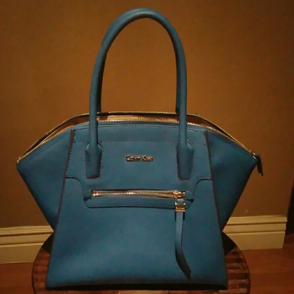 Beautiful handbag very rare to find
