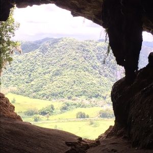 Meet your Posher, Beverly