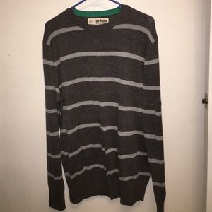 XL Urban Pipeline Crew Neck Sweater (like new)