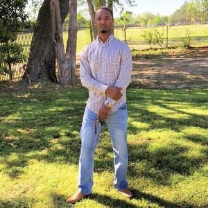 Meet your Posher, Cameron