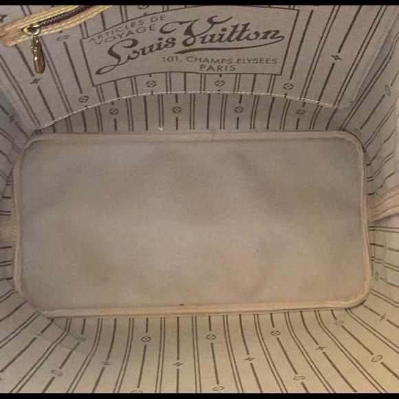 SOLD - Picture 3 of 4