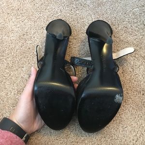 Calvin Klein Shoes - Beautiful Calvin Klein black closed toe heels Calvin Klein Shoes - Beautiful Calvin Klein black closed toe heels