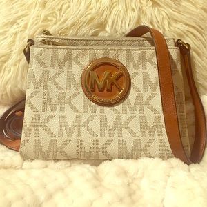 Michael Kors Cross Body