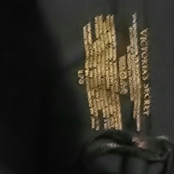 3 brand new with out the tags v.s tank tops - Picture 4 of 4