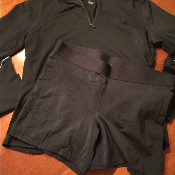 Gap Fit~ shorts and pullover