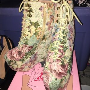 Jeffrey campbell floral tapestry damsels