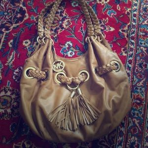 Micheal Kors Tan leather hobo bag