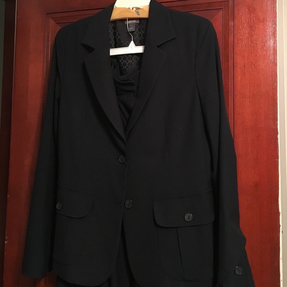 Kenneth Cole Reaction Black Suit. Size 12. - image 1