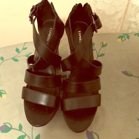 Black wedges (synthetic upper)