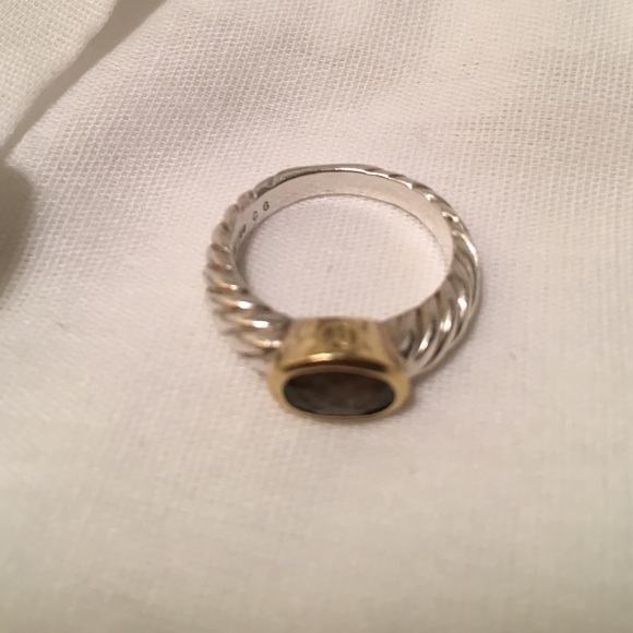 Authentic David yurman ring retired sz 6 - Picture 2 of 3