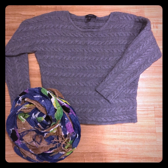 Cable knit box sweater