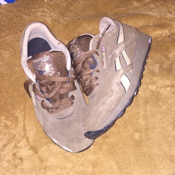 Reebok Shoes - Reebok classics