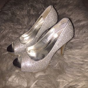 HOLIDAY SALE! Silver heels