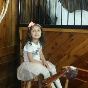 Meet your Posher, Veronica