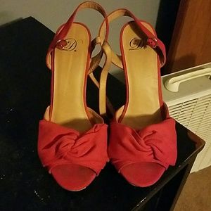 Red wedge bow heels
