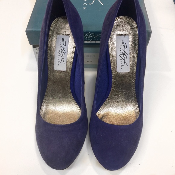 🔴🆕Blue Suede wedge heels. Sz 7.5