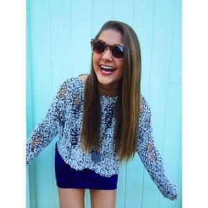 Meet your Posher, Macy