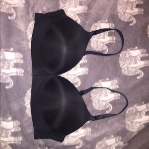 Black Victoria Secret bra